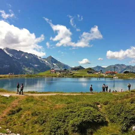 Hanser By Interhome * רמסאו אים זילרטל